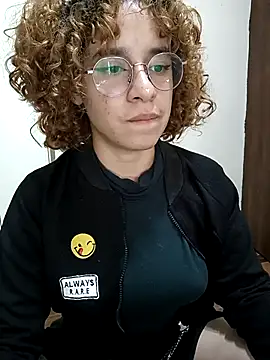 EmmaMelissa0521 online show from 02.25.25