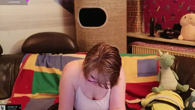 Snapshot of GamerGirl_Eve chatting on 02.04.26 GamerGirl Eve online show from 02.04.26