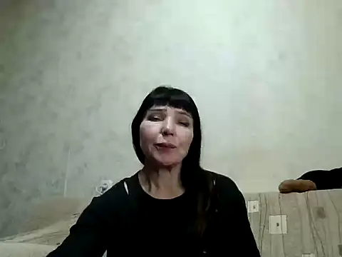 Snapshot of JeaneDavis chatting on 04.13.26 JeaneDavis online show from 04.13.26