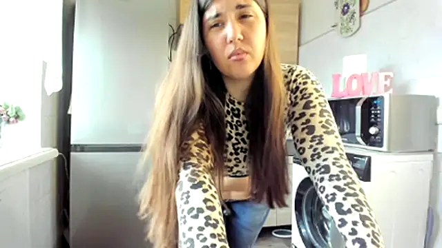 MiaMarrone online show from 06.01.26