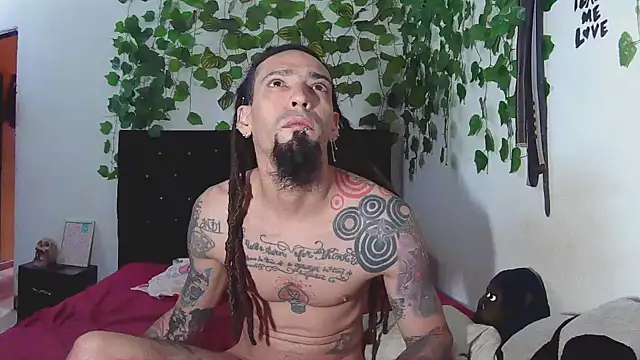 caribbeanlover1 online show from 11.28.25