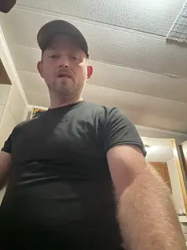 Snapshot of smokeymt420 chatting on 11.10.25 smokeymt420 online show from 11.10.25