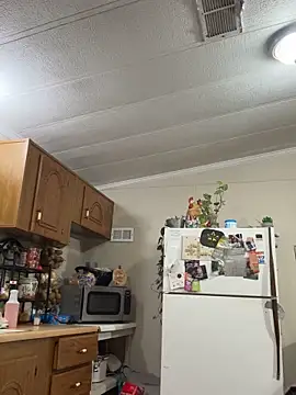 smokeymt420 online show from 12.04.25