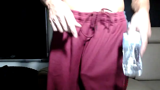 Snapshot of ThickD2C chatting on 06.24.26 ThickD2C online show from 06.24.26