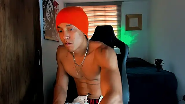 Liam V online show from 02.01.25