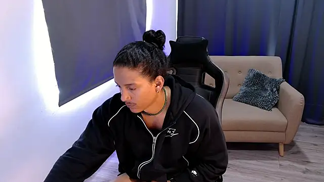 Liam V online show from 04.17.26