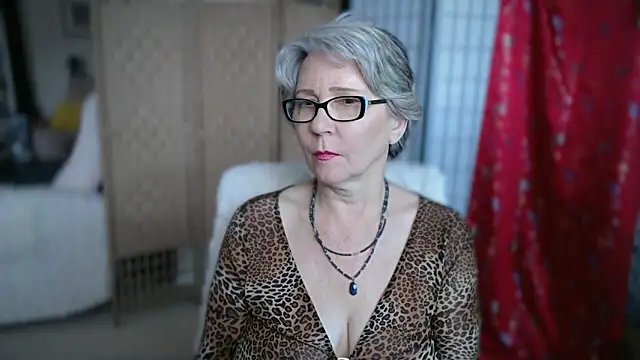 petradaniels online show from 04.13.26