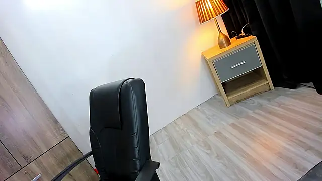 Snapshot of xxHeavenly_AngeLxx chatting on 03.16.25 xxHeavenly AngeLxx online show from 03.16.25