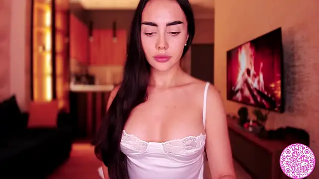 Snapshot of Lil_Gabby chatting on 12.22.24 Lil Gabby online show from 12.22.24