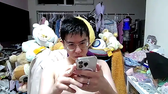 Snapshot of charlie_xdd chatting on 02.22.26 charlie xdd online show from 02.22.26