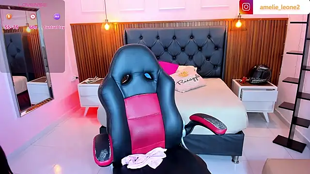 AMELIELEONE online show from 02.18.26