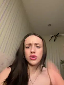 Snapshot of Lisaaan chatting on 01.11.25 Lisaaan online show from 01.11.25