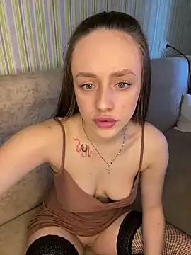 Snapshot of Lisaaan chatting on 03.16.25 Lisaaan online show from 03.16.25