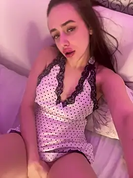 Snapshot of Lisaaan chatting on 10.04.25 Lisaaan online show from 10.04.25