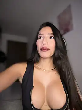 DulceLenns online show from 03.31.26