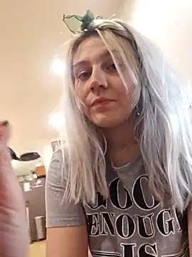 ScarletCallings420 online show from 12.21.24