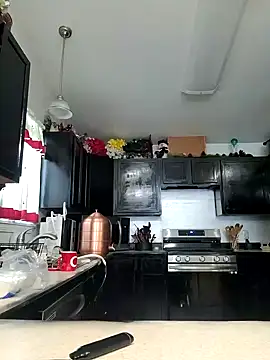 ScarletCallings420 online show from 12.28.24