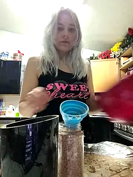 ScarletCallings420 online show from 01.06.25