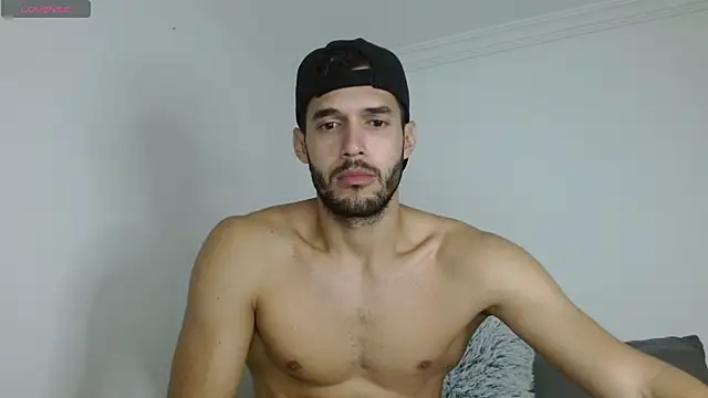 Noah jhonsonn online show from 01.30.25