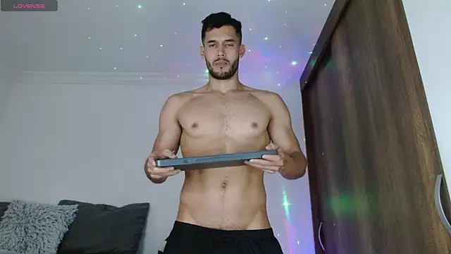 Noah jhonsonn online show from 02.18.25