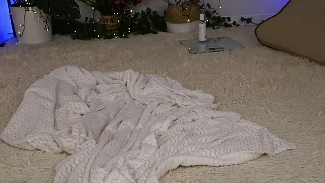 Snapshot of ScarletBlaze chatting on 02.03.25 ScarletBlaze online show from 02.03.25