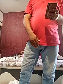 Snapshot of hornydick4you chatting on 02.19.26 hornydick4you online show from 02.19.26