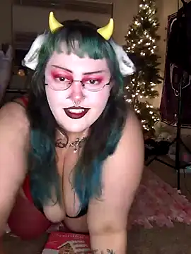 Cutegothcrybabyx online show from 12.25.24