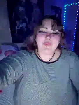 Cutegothcrybabyx online show from 10.03.25