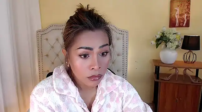 DreamLADYBOY online show from 02.26.25