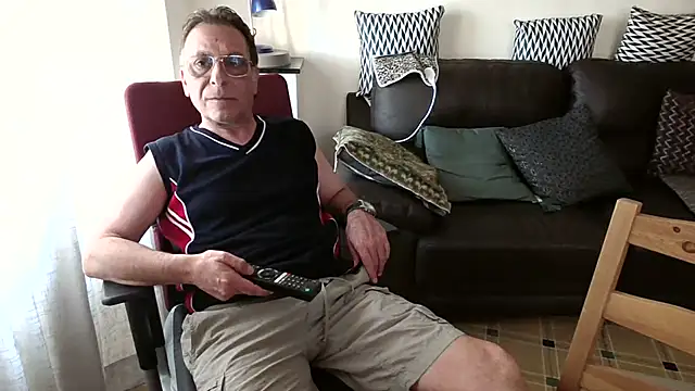 HETEREOMAN online show from 06.24.26
