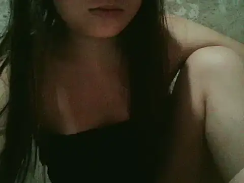 Snapshot of Beatrice143 chatting on 12.24.24 Beatrice143 online show from 12.24.24