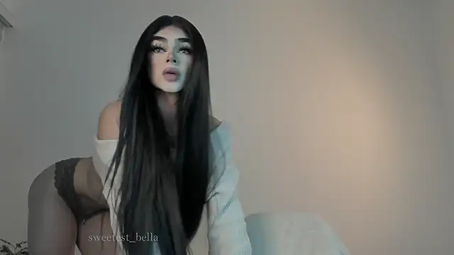 sweetest bella online show from 03.13.25