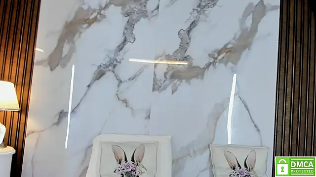 Snapshot of hannahill69 chatting on 02.01.25 hannahill69 online show from 02.01.25