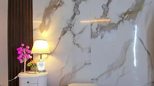 Snapshot of hannahill69 chatting on 02.17.25 hannahill69 online show from 02.17.25