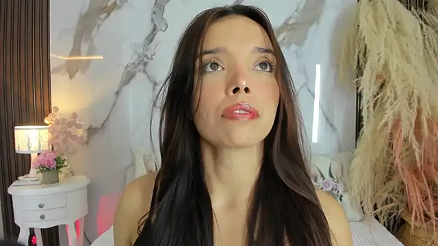 Snapshot of hannahill69 chatting on 11.11.25 hannahill69 online show from 11.11.25