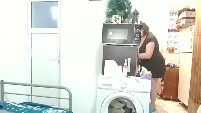 RidemerafSuzana online show from 12.03.25