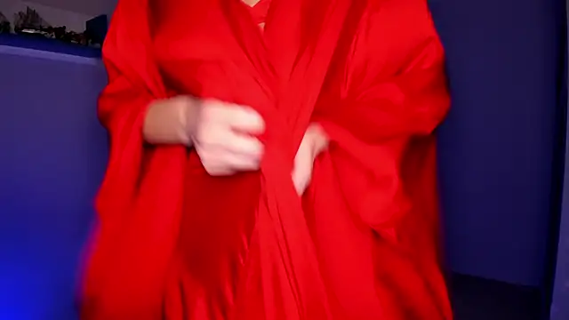 CassiaBlade1 online show from 01.05.25