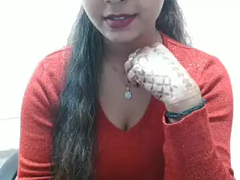 LovingPihu online show from 03.02.25