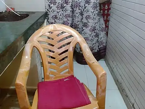 LovingPihu online show from 10.12.25