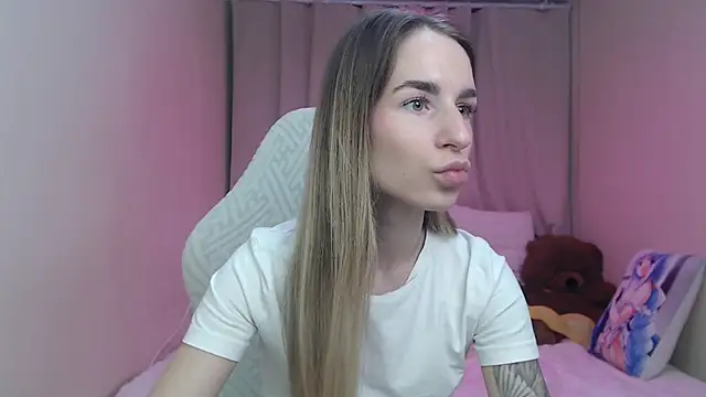 DeboraHorny online show from 03.22.26