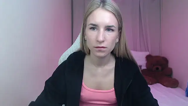 Snapshot of DeboraHorny chatting on 05.03.26 DeboraHorny online show from 05.03.26
