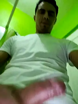 Snapshot of jair20 chatting on 10.25.25 jair20 online show from 10.25.25