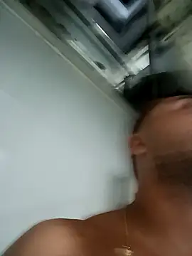 Snapshot of bby2279 chatting on 11.03.25 bby2279 online show from 11.03.25