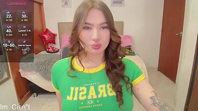 Snapshot of Miley_Baker chatting on 01.25.25 Miley Baker online show from 01.25.25