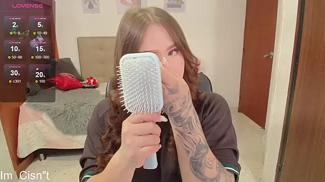 Snapshot of Miley_Baker chatting on 01.27.25 Miley Baker online show from 01.27.25