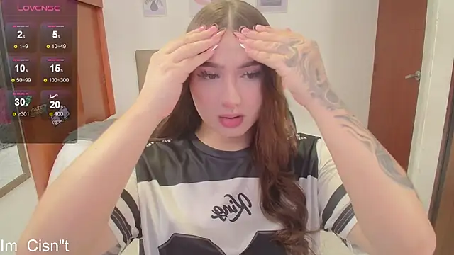 Snapshot of Miley_Baker chatting on 02.26.25 Miley Baker online show from 02.26.25