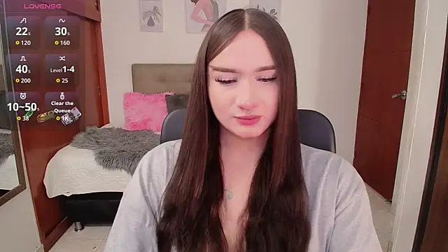 Snapshot of Miley_Baker chatting on 09.10.25 Miley Baker online show from 09.10.25