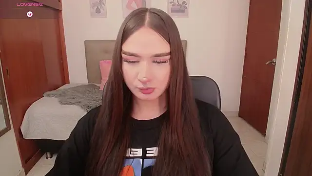 Snapshot of Miley_Baker chatting on 12.03.25 Miley Baker online show from 12.03.25