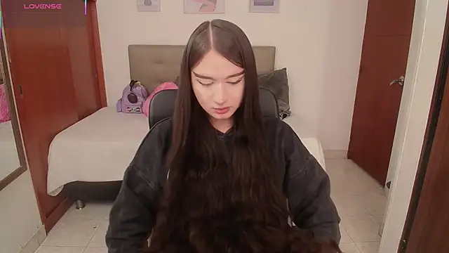 Miley Baker online show from 02.18.26