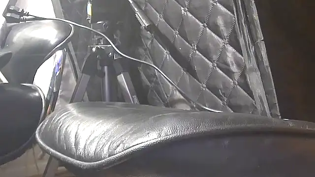 Snapshot of TheHellBilly chatting on 10.03.25 TheHellBilly online show from 10.03.25